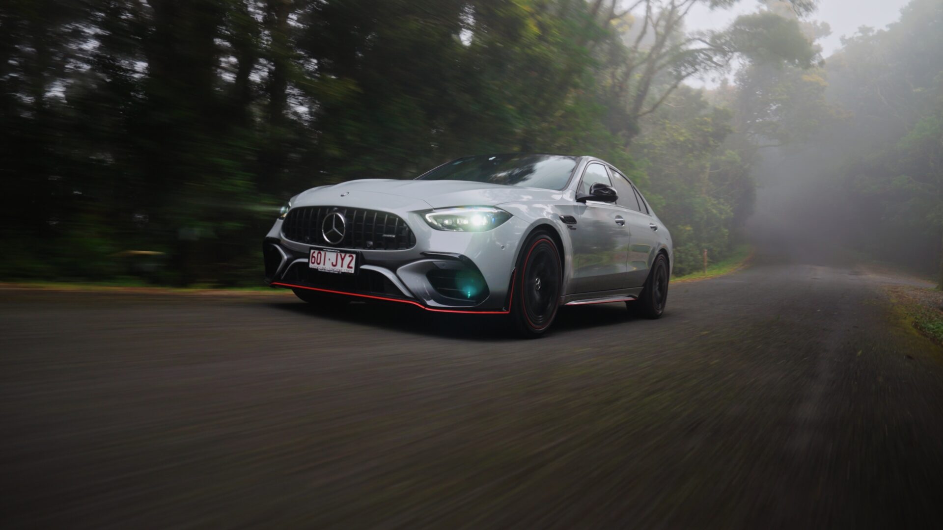 AMG c63s F1 Main V2 00 00 29 23