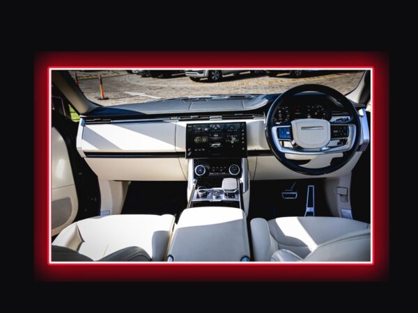 Range Rover Vogue MY23 Hire Gold Coast, Byron Bay & Brisbane