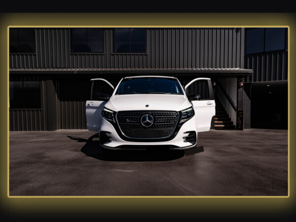 Mercedes V300 AMG 8 Seat Car Hire Gold Coast Brisbane Byron Bay Sunshine Coast
