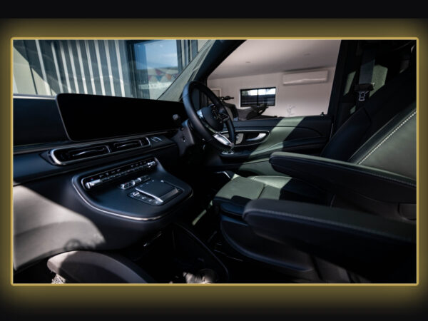 Mercedes V300 AMG 8 Seat Car Hire Gold Coast Brisbane Byron Bay Sunshine Coast