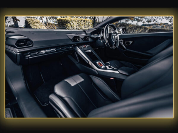 Hire A Lamborghini Huracan Evo (B) Gold Coast & Brisbane