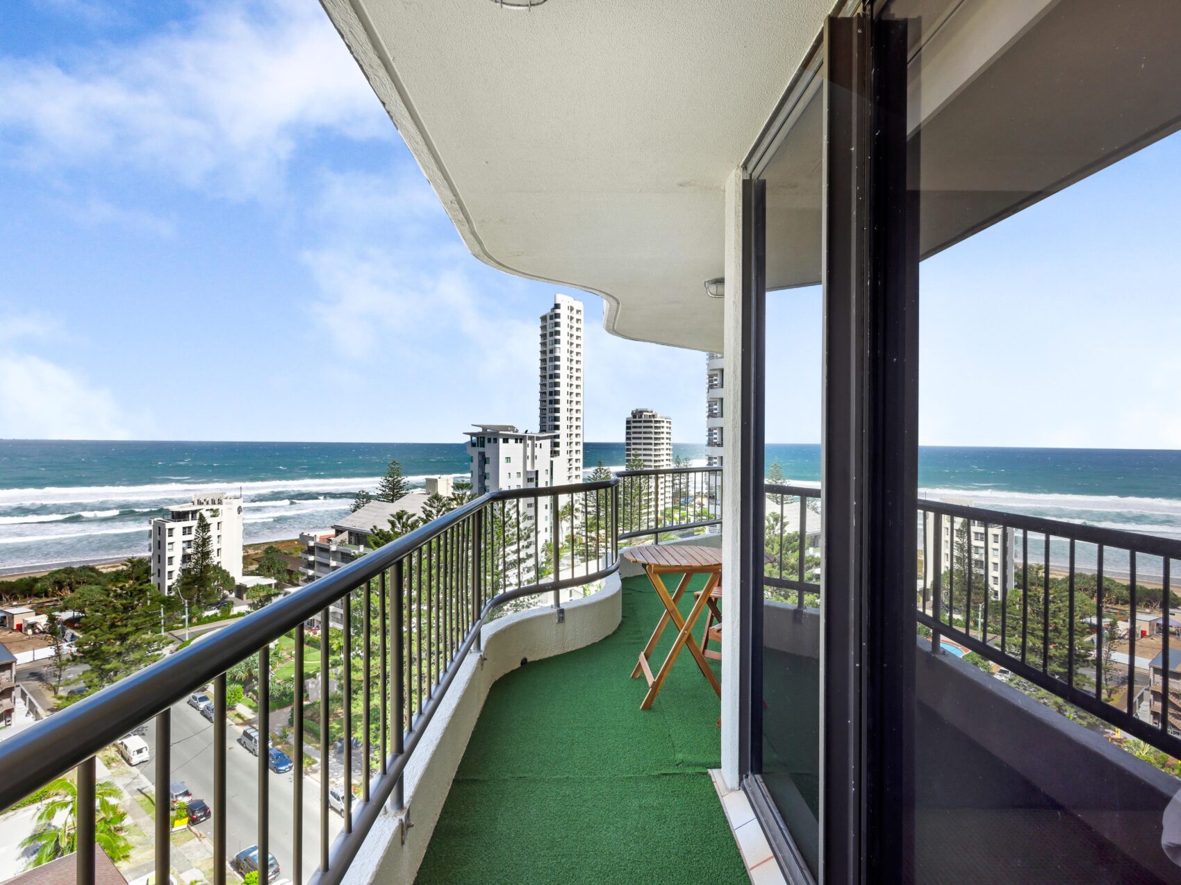 The Luxury Beach Side Apartment & Car Hire Package Gold Coast