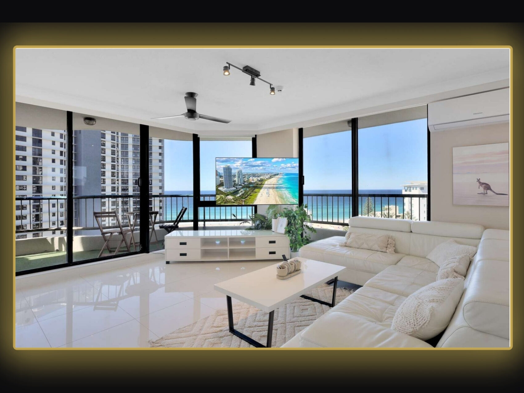 The Luxury Beachside Apartment & Car Package