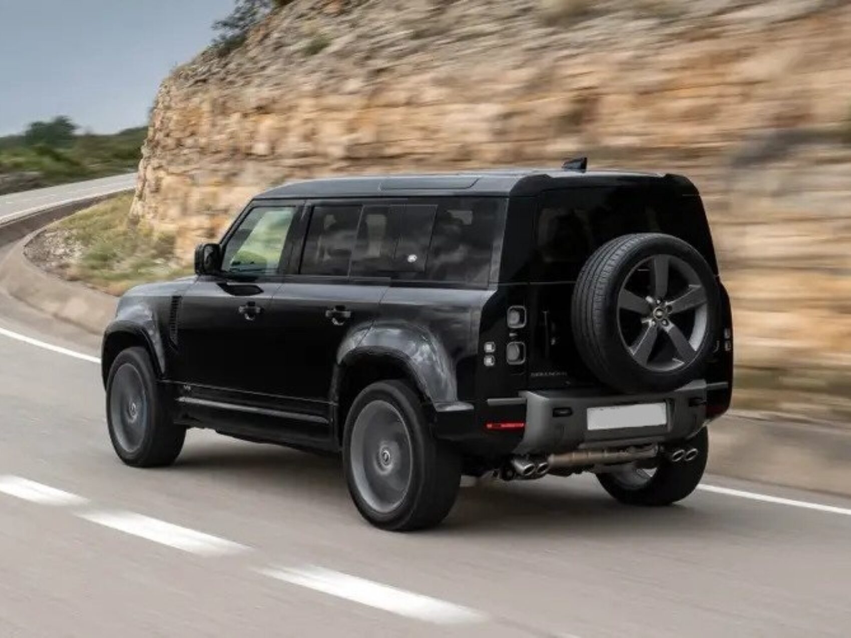 Land Rover Defender Hire Gold Coast & Brisbane | Queensland Luxury Car ...