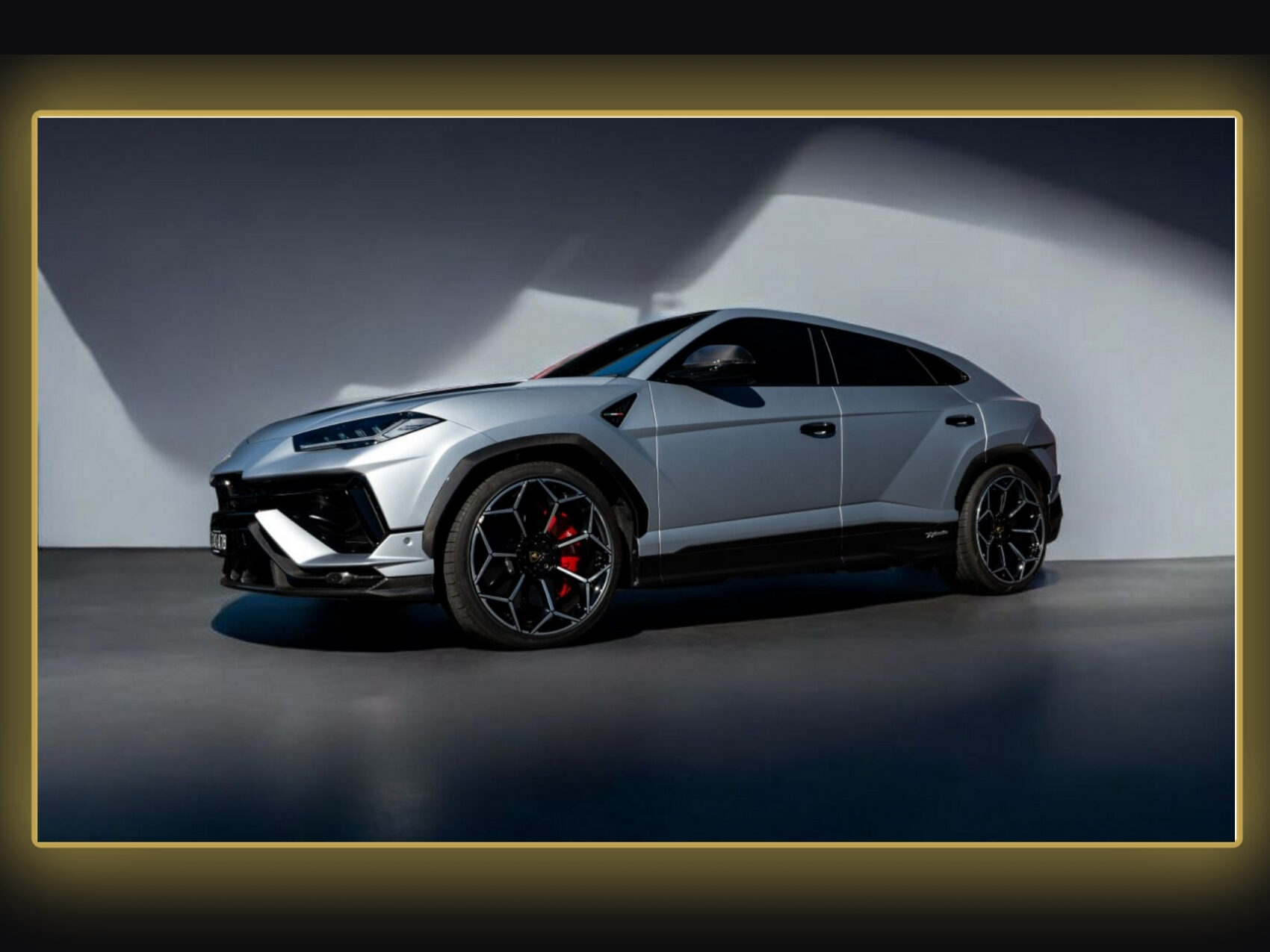 Hire A Lamborghini Urus Gold Coast & Brisbane