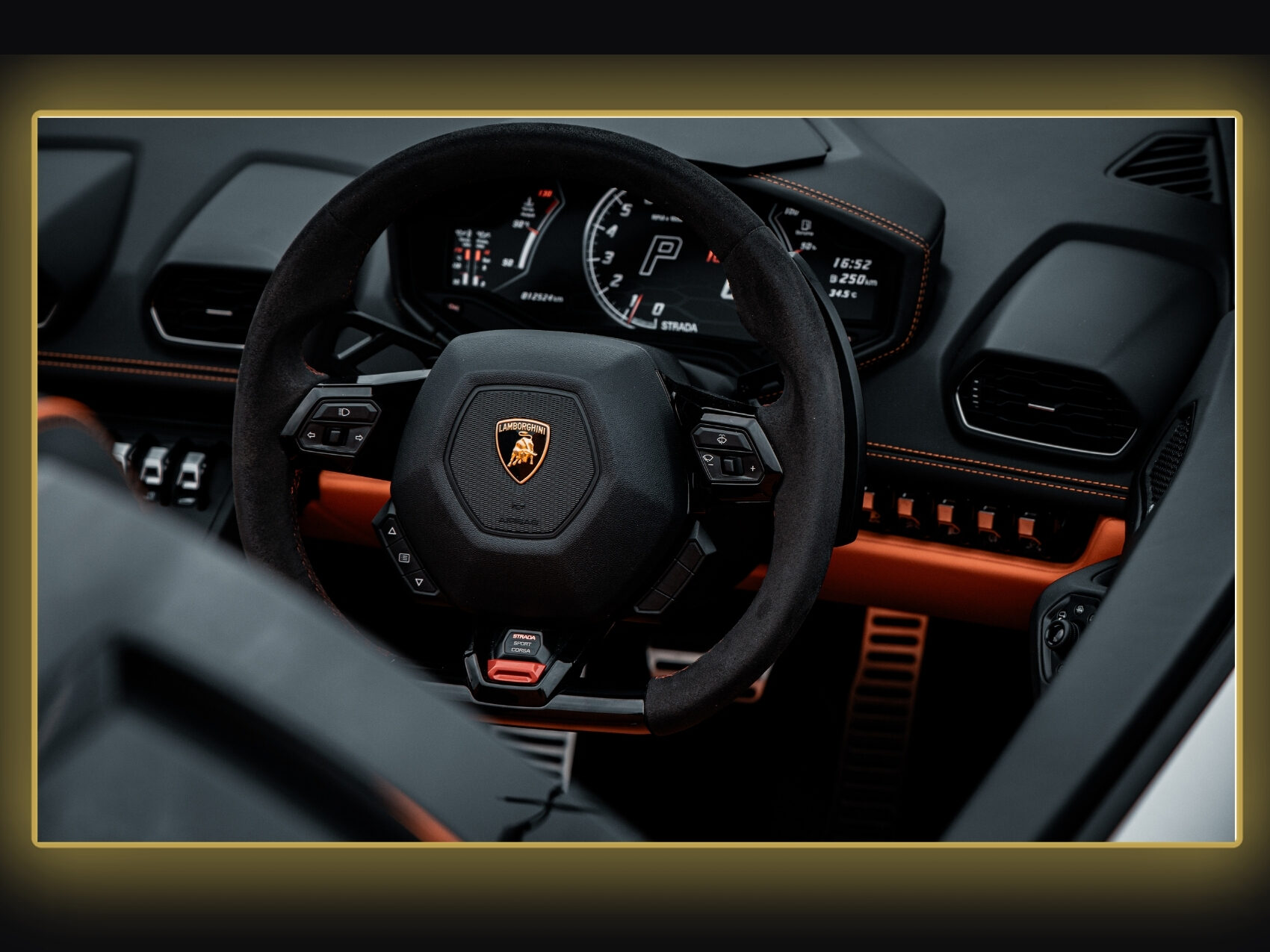 Lamborghini Evo Spyder MY23 Hire